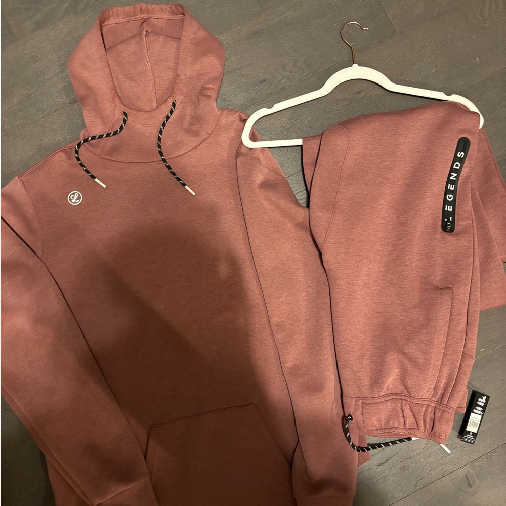 Legends Hawthorne Tech joggers Rust